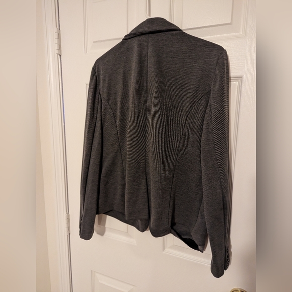 XL Grey Blazer - Picture 2 of 6